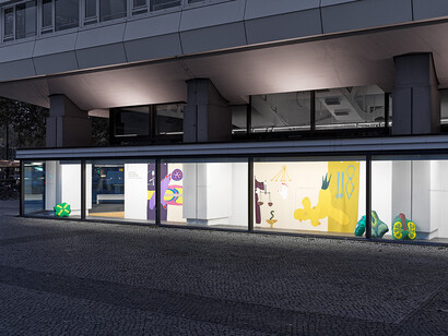 Moon in Scorpio. Courtesy of Efremidis Gallery