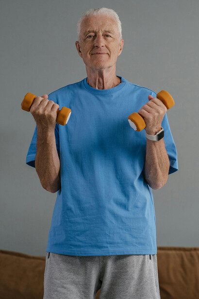 Para criar hábitos duradouros, é importante ter um propósito claro e começar devagar. leia zen habits de leo babauta e descubra como iniciar e manter um hábito de forma eficaz