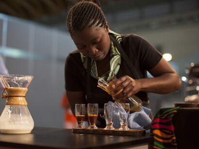 Dailess Nalwamba, Zambia. Fotografia Christina Solomon/World Coffee Events, 2014