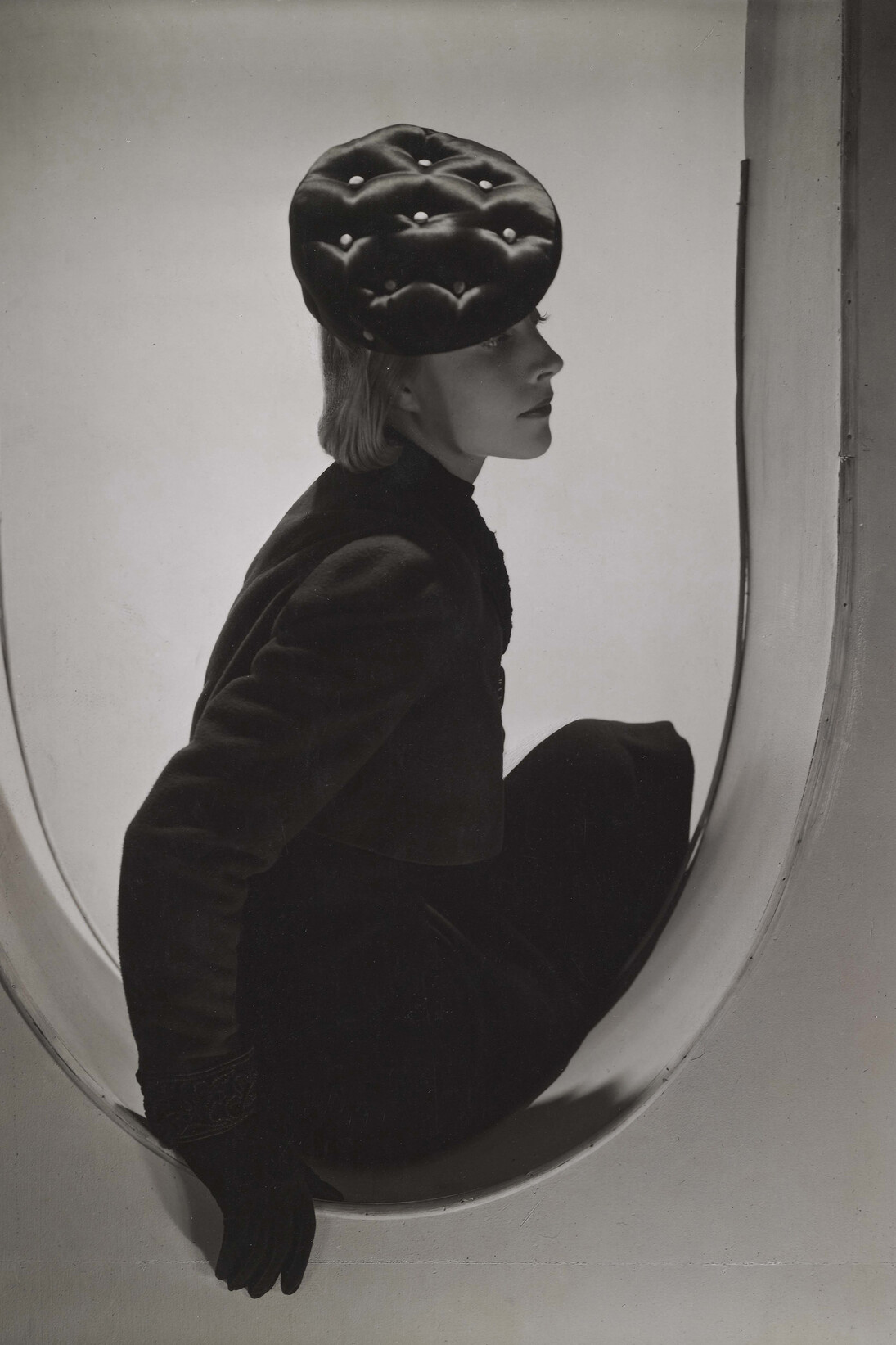 Schiaparelli Fashion, Paris, 1937 © Horst Estate and Condé Nast