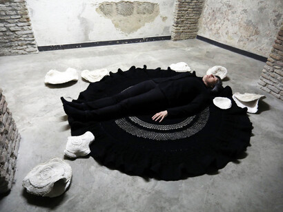 Opera della mostra Texture of Resistance di Maria Elisa D’Andrea e Giulia Nelli