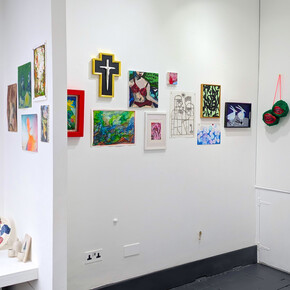Various artists, Liminal salon III, exhibition view. Courtesy of Liminal Gallery