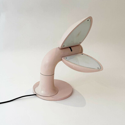 Carla Venosta, Quebec lamp, 1972. Courtesy of Demisch Danant Gallery