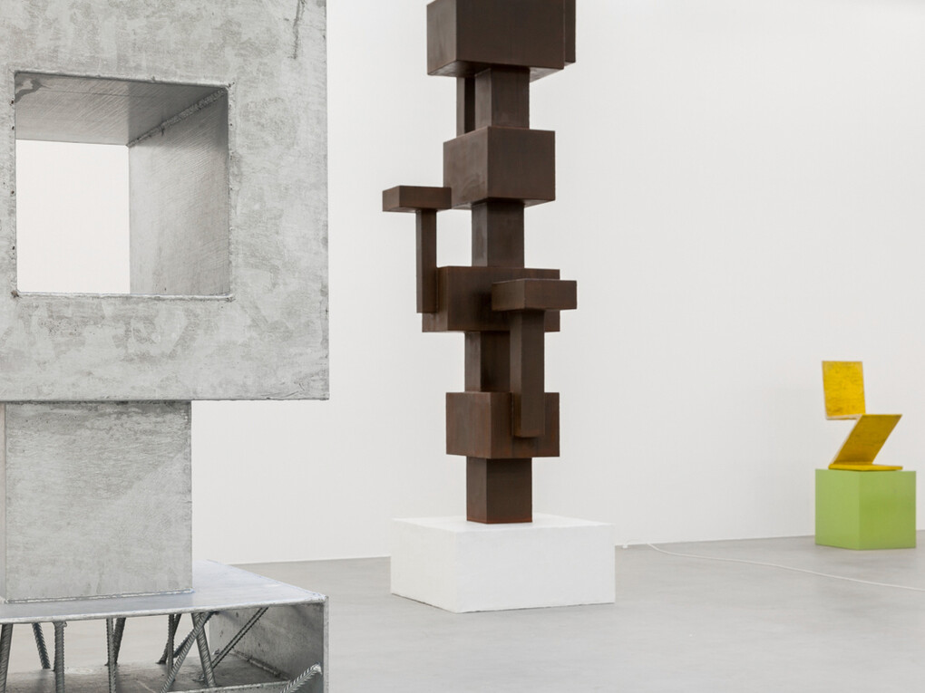 Joep Van lieshout ‘Primitive modern’ at Almine Rech Gallery in Brussels, 19.10 — 19.11.15. Courtesy of the Artist and Almine Rech Gallery. Photo: Sven Laurent - let me shoot for you
