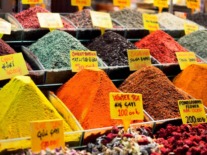 Estambul. Colores en el Bazar de las Especias