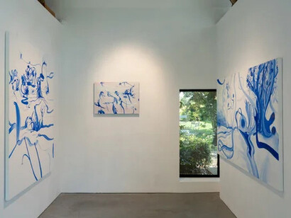 Various artists, Al di là, exhibition view. Courtesy of Verduyn Gallery