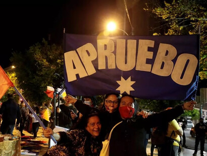 Una mayoría aplastante votó por la reforma de la actual constitución de Chile
