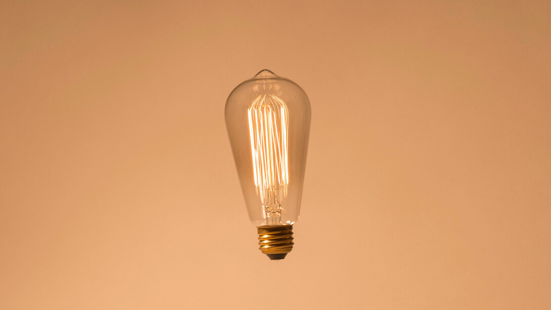 Il filo molecolare riesce a convertire la luce in corrente elettrica
