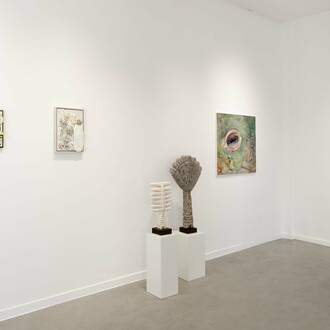 Various artists, Hallelujah! God is a woman, vol. 2, exhibition view. Courtesy of © Valerius Gallery. Photo by Jan Hanrion