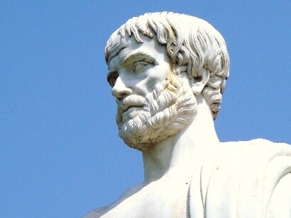 Estatua de Aristóteles