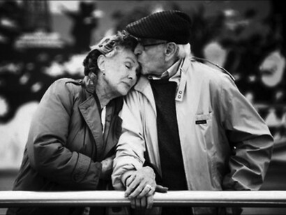 ... al igual que el amor...