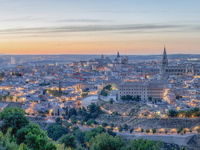 Toledo, Castilla-La Mancha, España. Viajar por Europa es una oportunidad para recorrer distintas versiones de uno mismo entre plazas, museos y calles desconocidas
