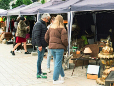 Flâner au marché de Nancy dans le Grand Est de la France, c’est transformer une nécessité du quotidien en un moment de plaisir partagé
