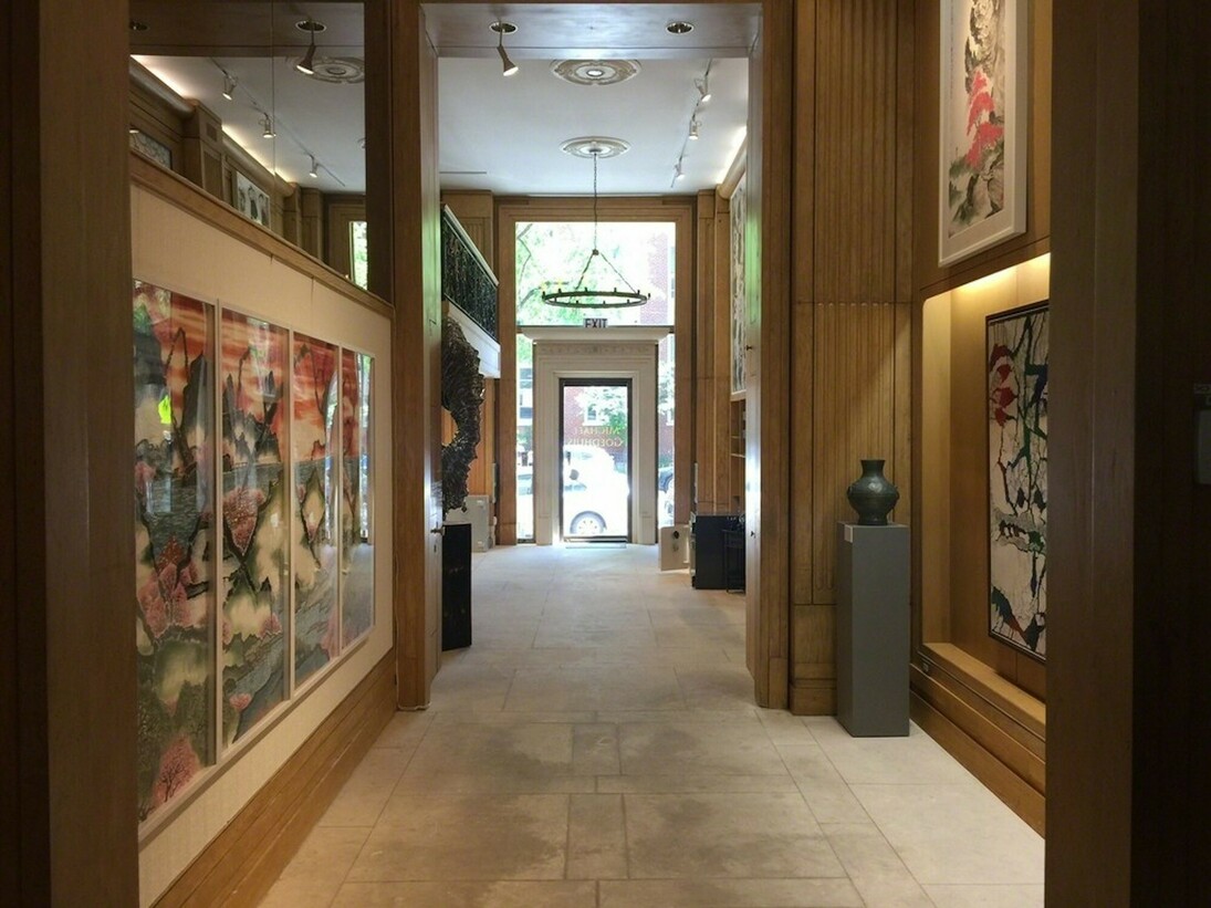 Changing China, Exhibition view. Courtesy of Michael Goedhuis