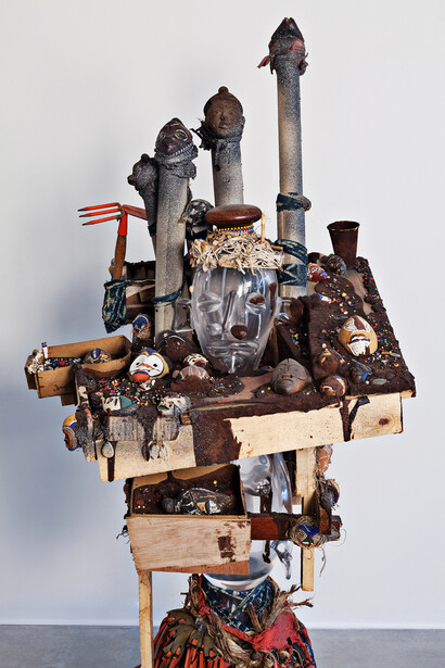 Pascale Marthine Tayou, Sauveteur (Passport vendor 1), 2011
, Crystal, mixed media, Photo: Ela Bialkowska, Okno Studio, Courtesy : Galleria Continua, San Gimignano / Beijing / Les Moulins