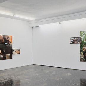 Young-jun Tak, Raise, exhibition view. Courtesy of Luis Adelantado Gallery