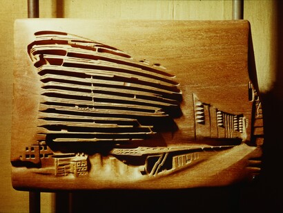 Cantiere navale, legno palissandro, 1957, 110x10x80h cm.