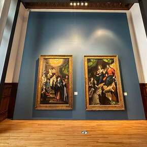 The viceregal collection of the National Museum of Art, exhibition view. Courtesy of the National Museum of Art