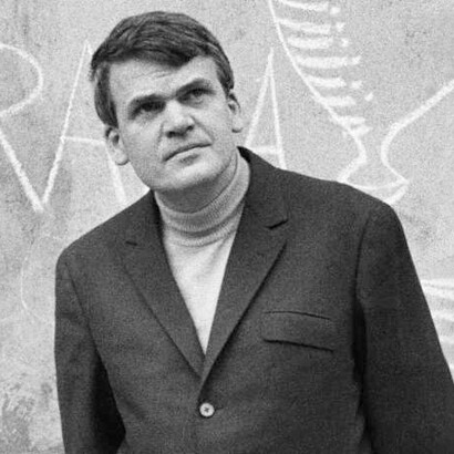 Milan Kundera. Su novela más conocida es «La insoportable levedad del ser», la cual tuvo una enorme proyección mundial desde su publicación en francés, en 1984