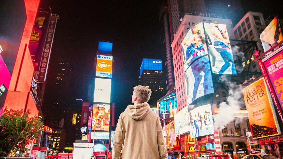 Il guerrilla marketing è una strategia creativa e non convenzionale che punta a sorprendere il pubblico con interventi rapidi e a basso costo