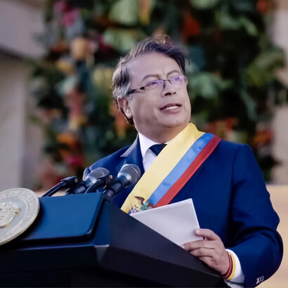 Presidente Gustavo Petro, Colômbia. Aproposta de Petro implica o fim do capitalismo e do neocolonialismo tal como hoje os conhecemos
