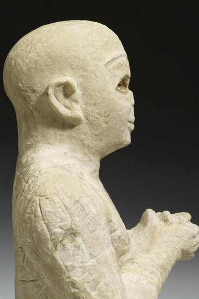 "Adorador masculino", escultura de alabastro realizada entre los años 2000 y 2500 AC en Ur, actual territorio de Irak