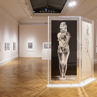 Annegret Soltau, Unzensiert. Eine retrospektive, ausstellungsansicht. Mit freundlicher genehmigung von Francisco Carolinum Linz