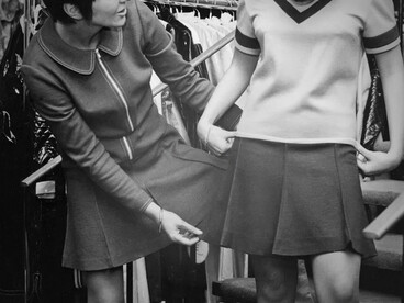 British fashion designer Mary Quant, widely credited with popularising the miniskirt, became a defining figure of the 1960s Mod movement and played a central role in shaping the style and spirit of Swinging London