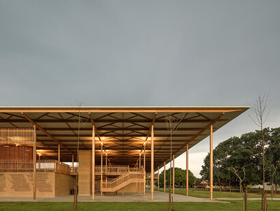 A escola abriga cerca de 800 alunos Formoso do Araguaia, Tocantins, Brasil