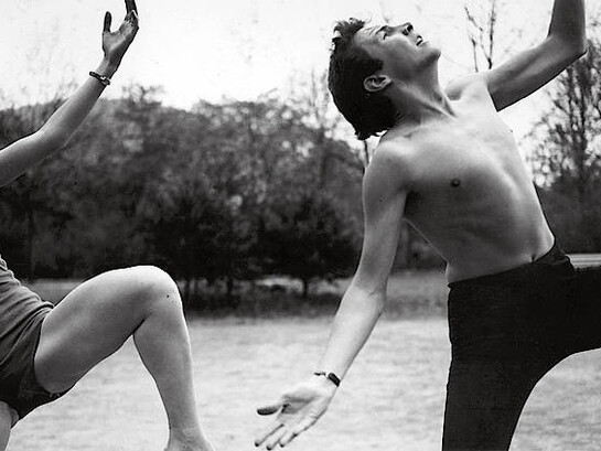 Hazel Larsen Archer Elizabeth Schmitt Jennerjahn and Robert Rauschenberg C. 1952. Gelatin silver print, 6 1/4 x 9 ¼ inches. Estate of Hazel Larsen Archer and Black Mountain College Museum and Arts Center.