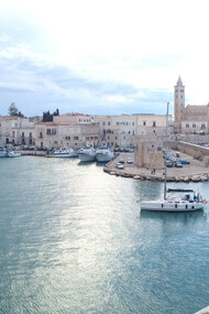 Trani vista dal mare