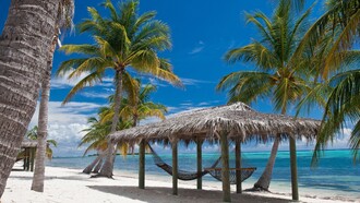 Playas de arena blanca en las Islas Caimán