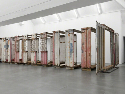 Nida Sinnokrot. Courtesy of carlier | gebauer