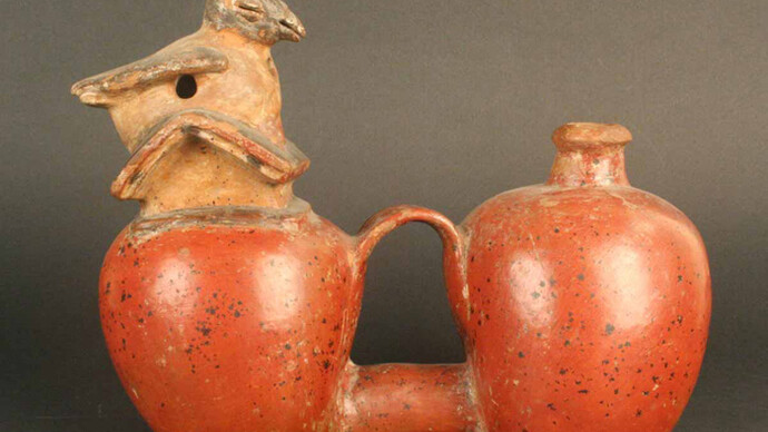 Botella silbato: pez

Materials: Ceramic

Formativo Tardío

Measures: 157 mm de alto x 214 mm de largo x 121 mm de ancho