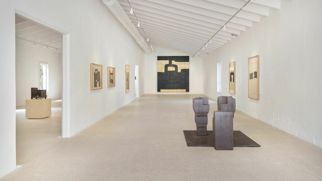 Eduardo Chillida, Chillida in Menorca, exhibition view. Courtesy of Hauser & Wirth Gallery