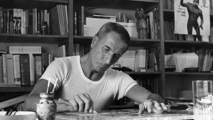 Dino Buzzati, giornalista, scrittore e pittore italiano