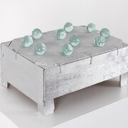 Tony Feher, Untitled , 2007. Courtesy of Anthony Meier Fine Arts