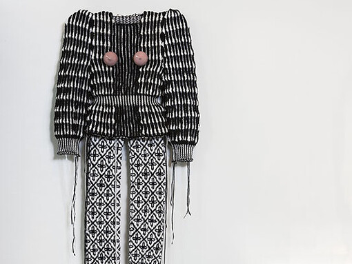 Coco Crampton, Untitled, 2016, wool, glazed ceramic, perspex, steel, 120 x 60 x 12. Courtesy of Belmacz Gallery
