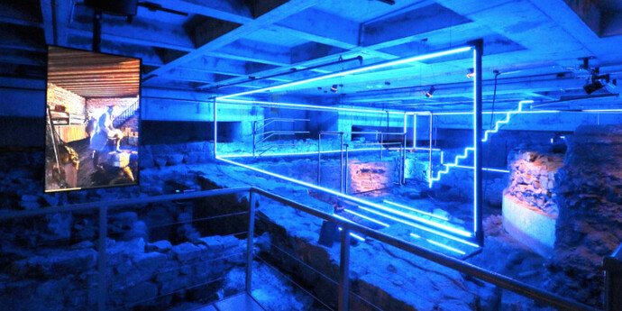 Building Montréal. Courtesy of Pointe-à-Callière 