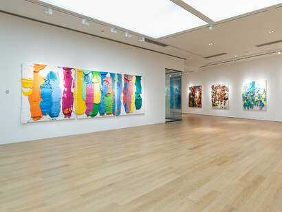 Zhu Jinshi. Li Bai’s Snow, exhibition view. Courtesy of Tang Contemporary Art