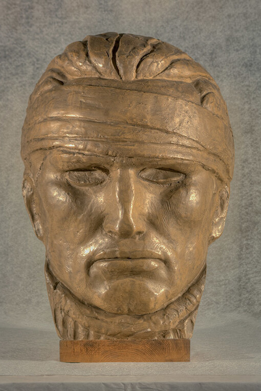 Anonimo, Ritratto di pugile,
gesso patinato,
45 x 33 x 27,
anni '30