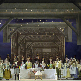 L’elisir d’amore, vista dello spettacolo. Cortesia del Teatro Malibran