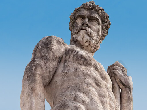 Estatua de Hércules, hijo de Zeus