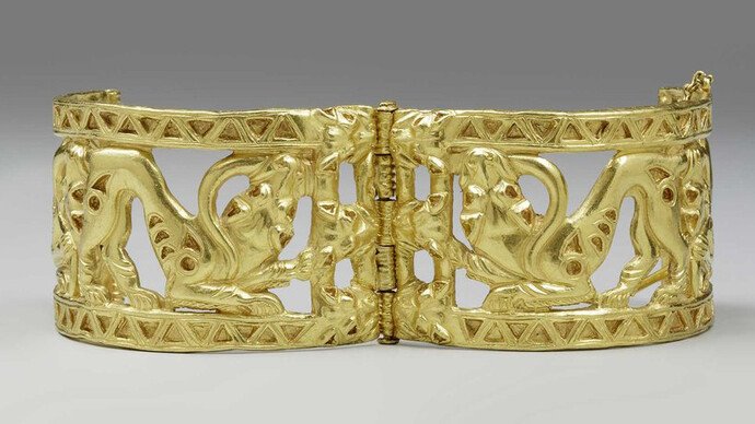 The Crown of Kerch. Courtesy of Neues Museum