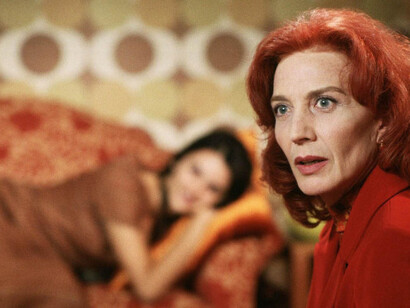 Iglesias nel 1999 compone la colonna sonora di "Tutto su mia madre"