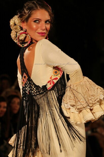 Traje de flamenca diseñado por Aurora Gaviño