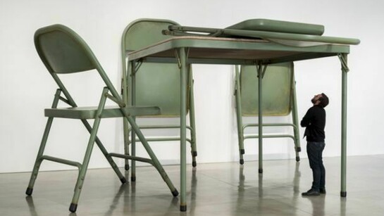 Robert Therrien, No title (Folding table and chairs, green), 2008 Painted metal and fabric Overall dimensions variable. © Robert Therrien. Courtesy Gagosian Gallery. Photography by Josh White/JWPictures.com.