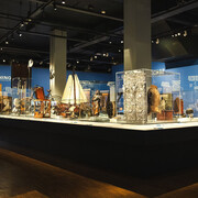 Who writes history? Exhibition view. Courtesy of Groninger Museum