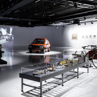 125 volte Fiat. La modernité à travers l’imagerie Fiat, vue de l'exposition. Avec l'aimable autorisation du Museo Nazionale dell’Automobile