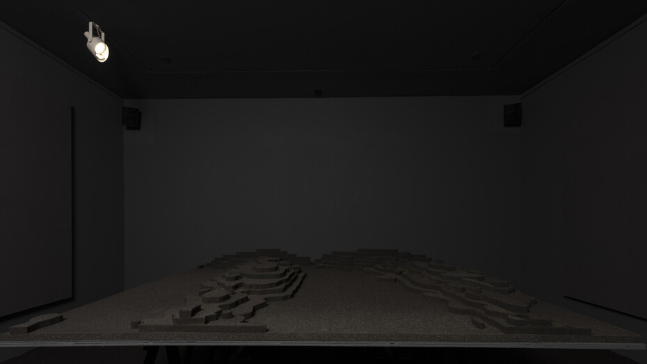 Tandem. Courtesy of Alexander and Bonin